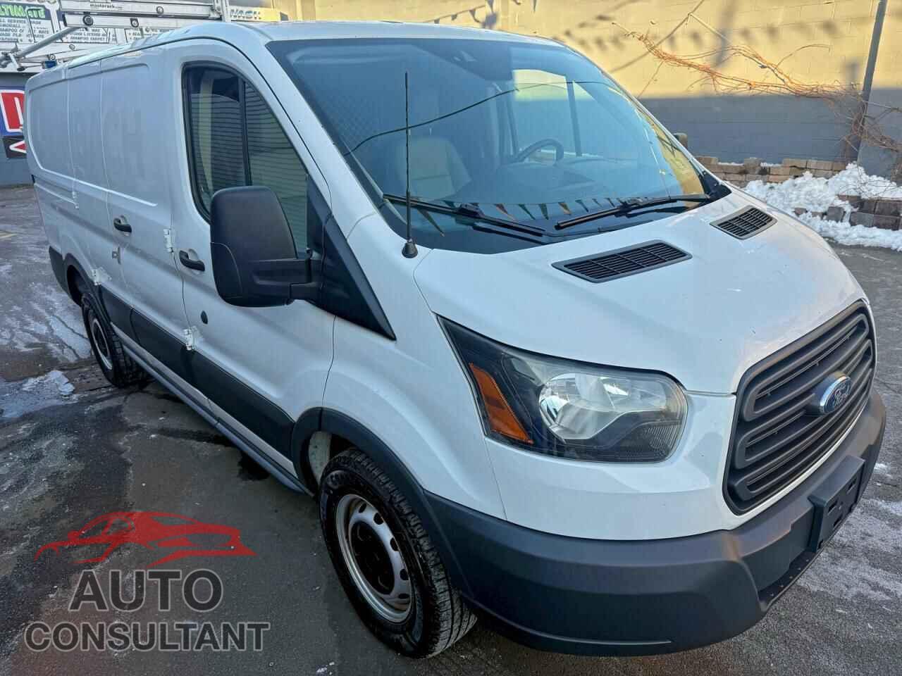 FORD TRANSIT 2016 - 1FTYR1ZM3GKB50980