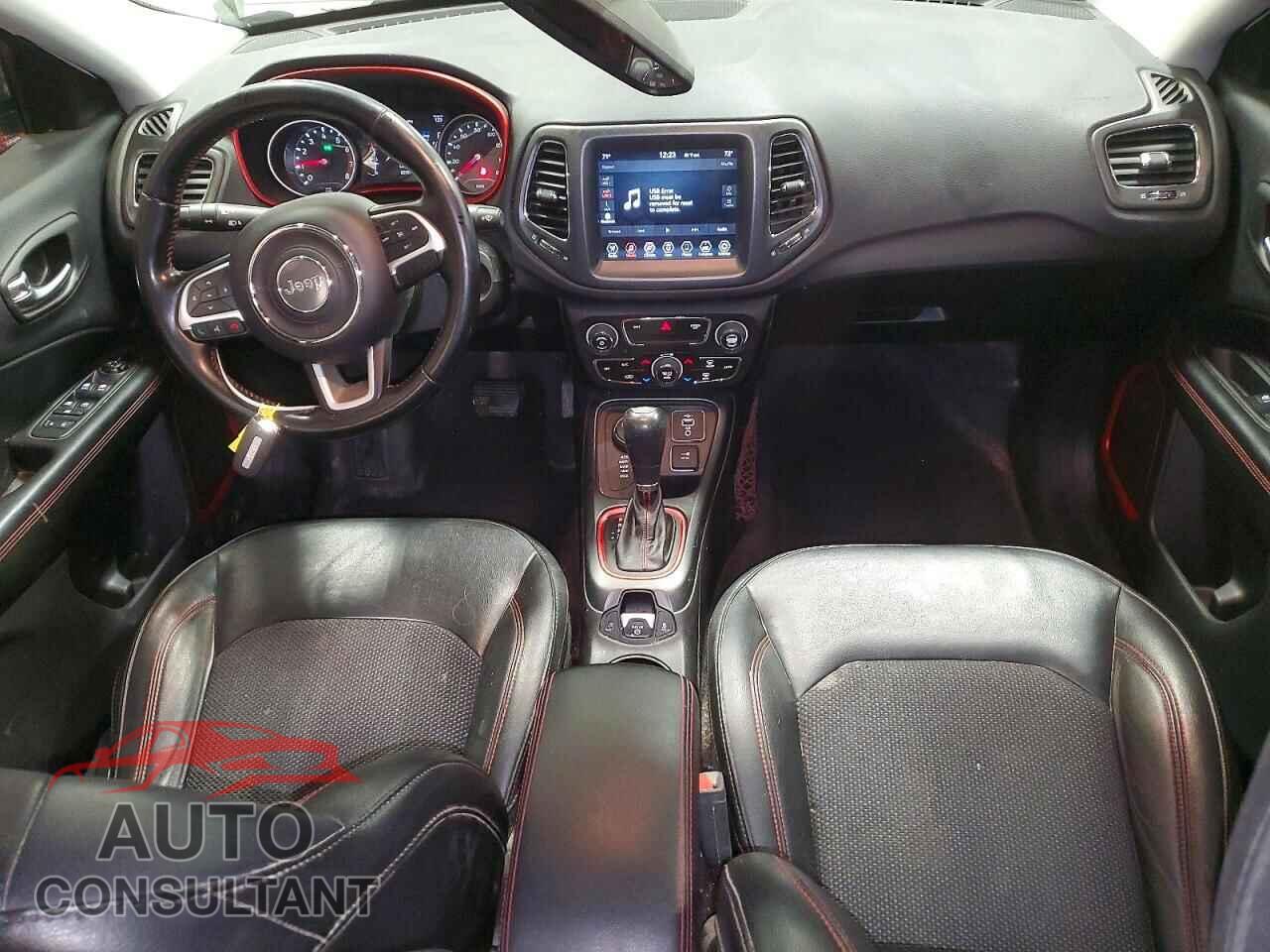 JEEP COMPASS 2020 - 3C4NJDDB6LT177746