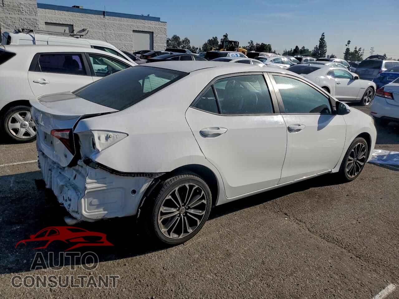 TOYOTA COROLLA 2016 - 5YFBURHE8GP551570