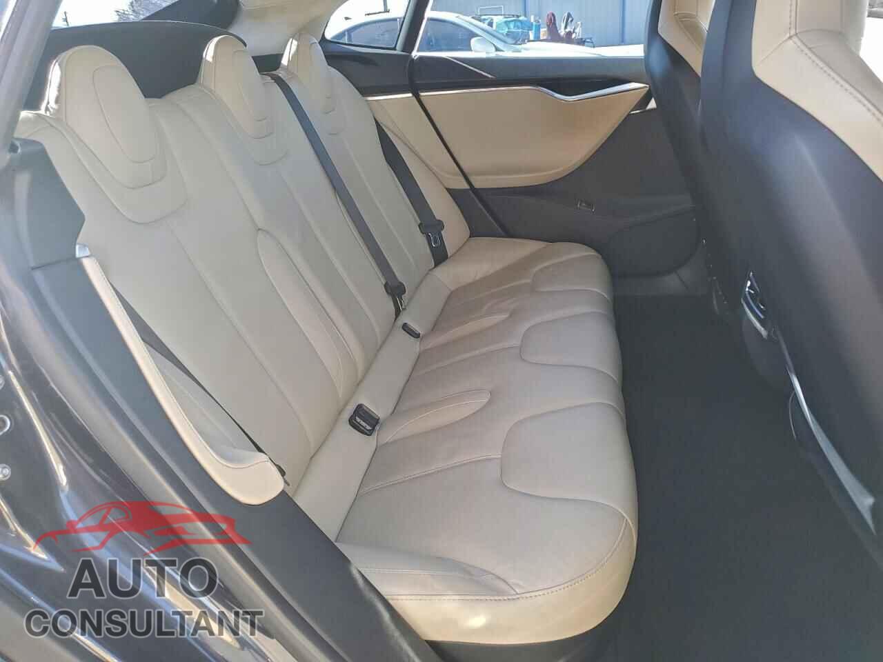 TESLA MODEL S 2014 - 5YJSA1S10EFP52193