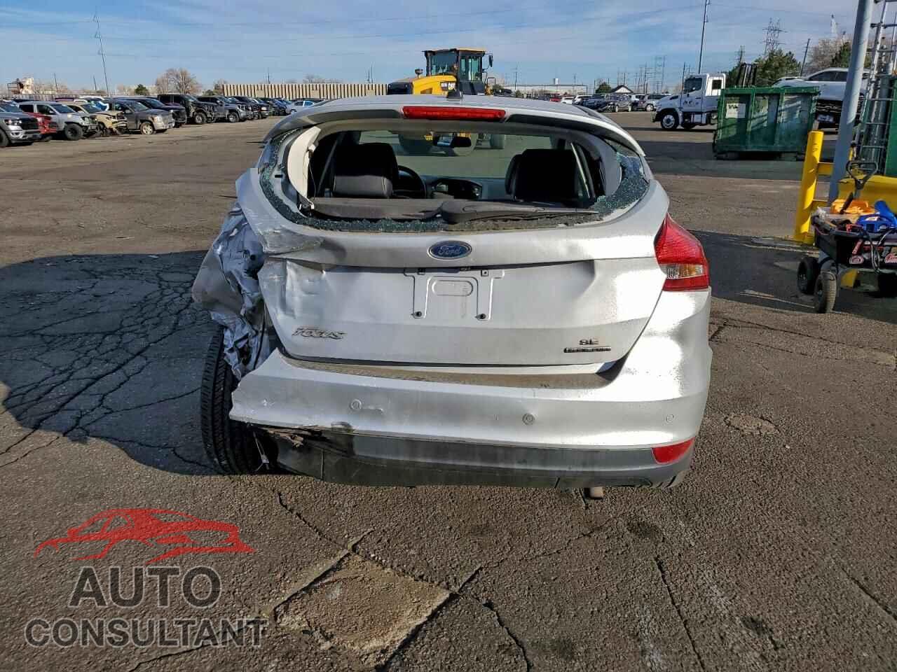 FORD FOCUS 2016 - 1FADP3K21GL374094