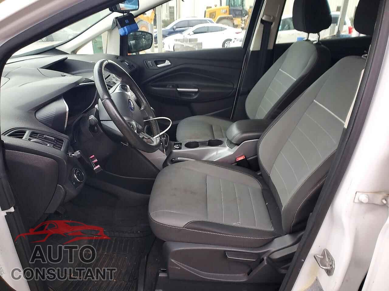 FORD CMAX 2015 - 1FADP5AU6FL101231