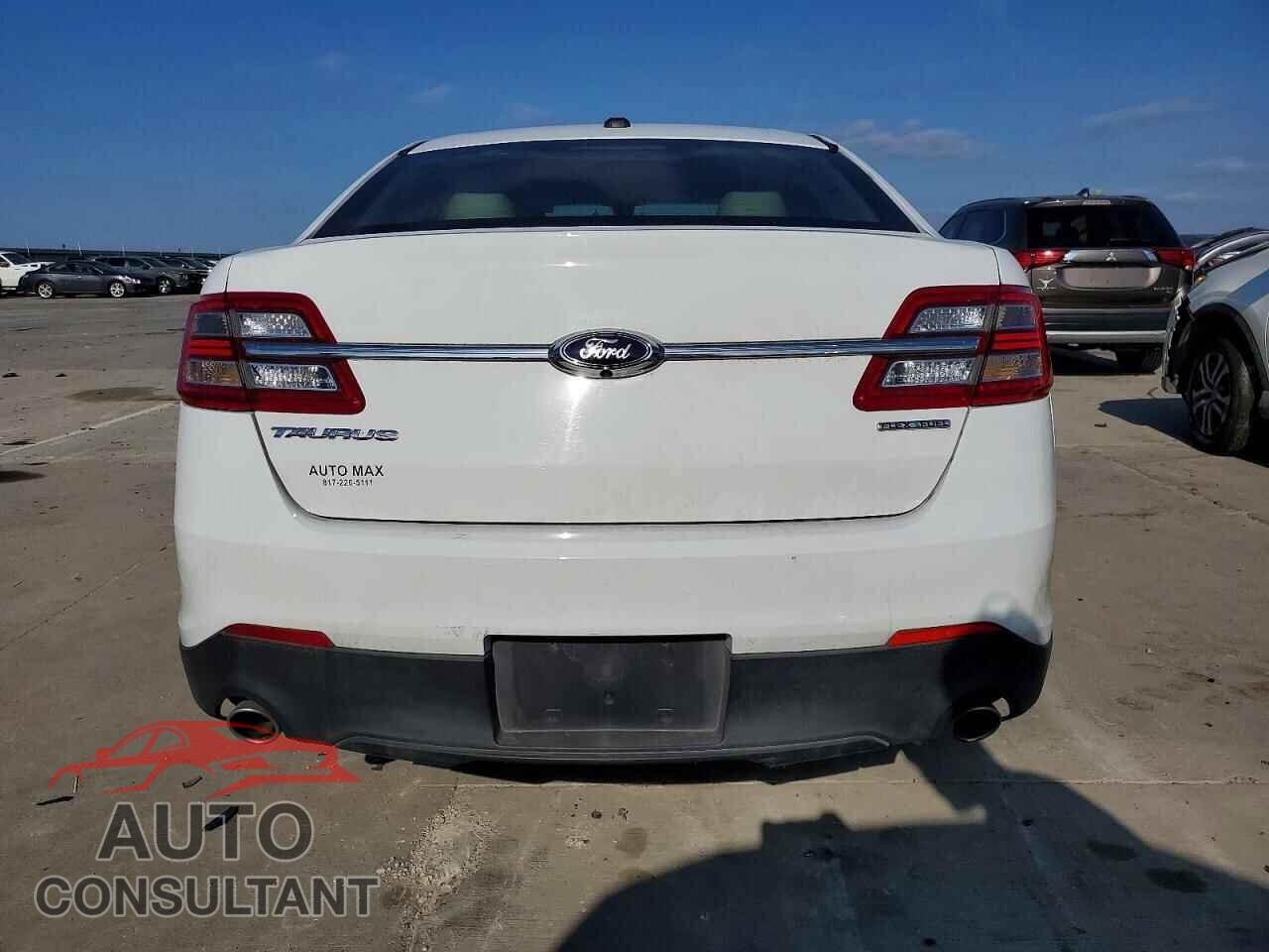FORD TAURUS 2015 - 1FAHP2D81FG124407