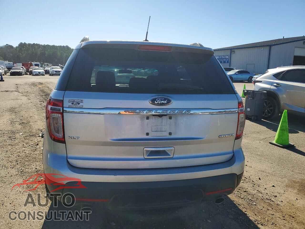 FORD EXPLORER 2015 - 1FM5K7D88FGB48904
