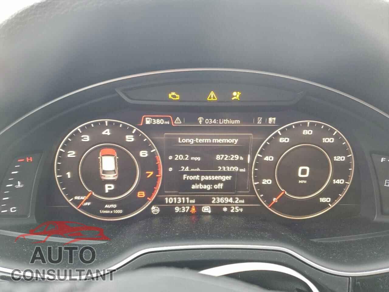 AUDI Q7 2017 - WA1VAAF70HD014105