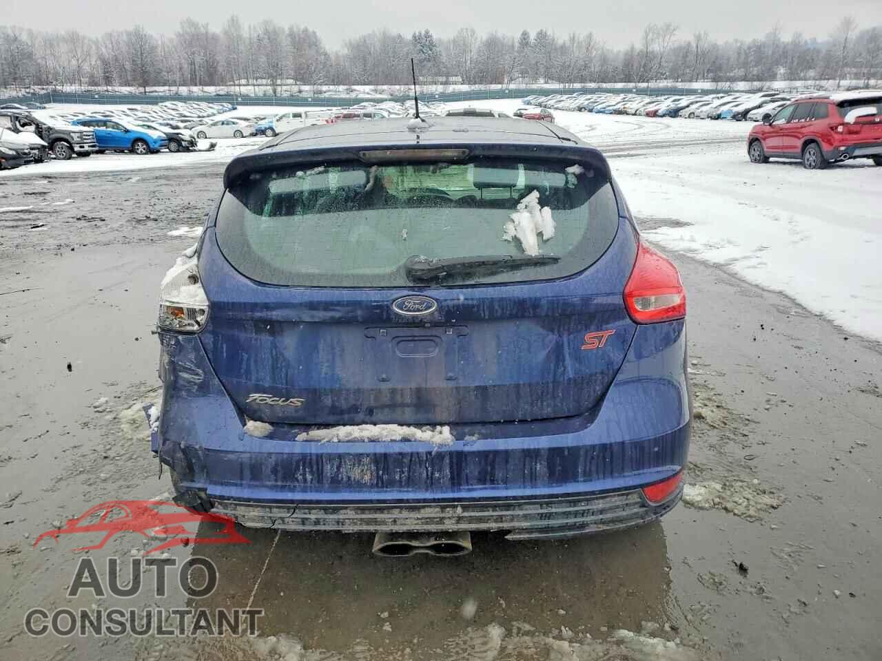 FORD FOCUS 2017 - 1FADP3L95HL335604