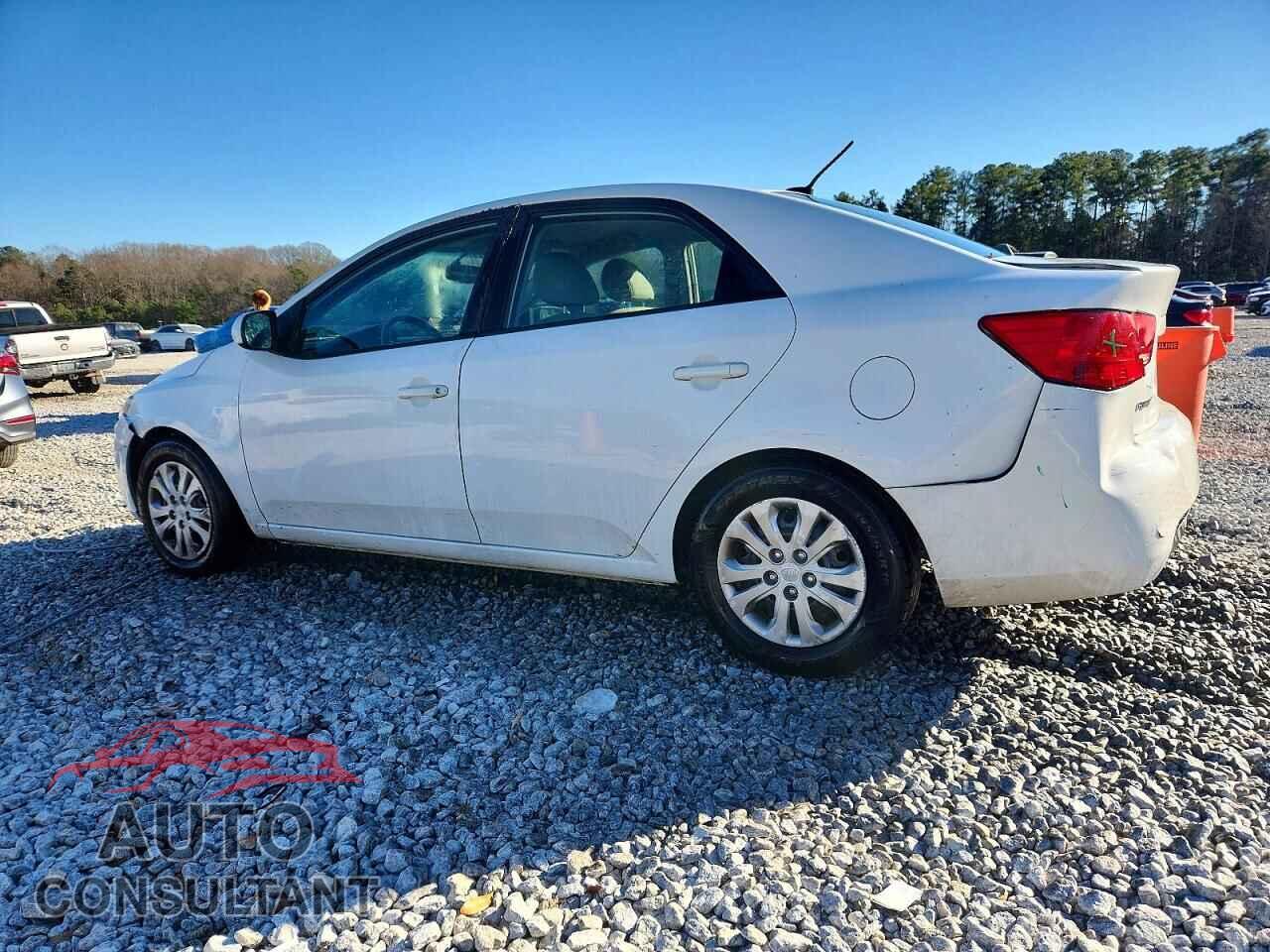 KIA FORTE 2013 - KNAFT4A2XD5683307