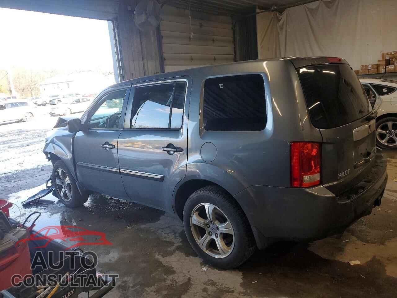 HONDA PILOT 2012 - 5FNYF4H57CB017425