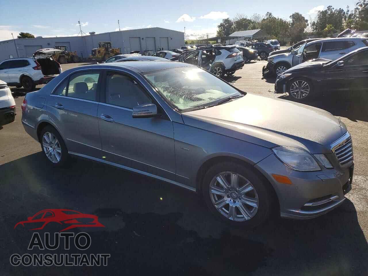 MERCEDES-BENZ E-CLASS 2012 - WDDHF5KB9CA555191
