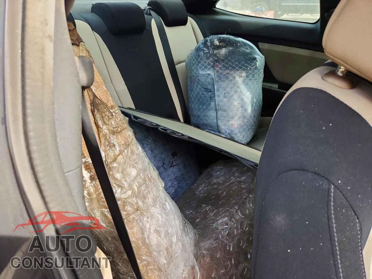 HONDA CIVIC 2017 - 2HGFC4B50HH306562