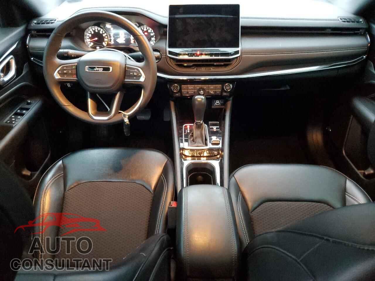 JEEP COMPASS 2023 - 3C4NJDBN3PT528308