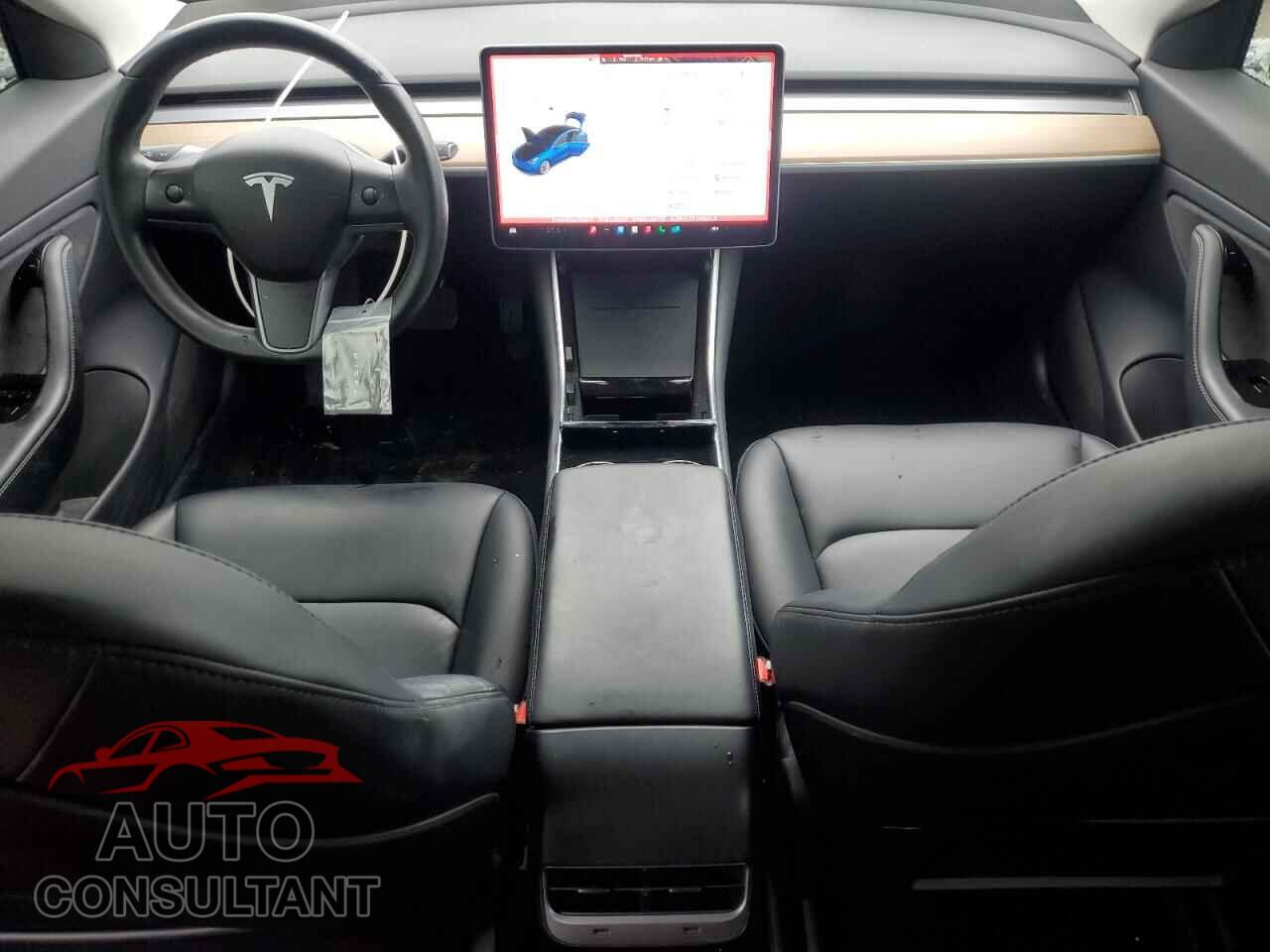 TESLA MODEL 3 2018 - 5YJ3E1EA2JF030111