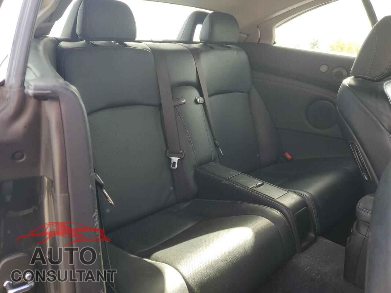 LEXUS IS 2011 - JTHFF2C24B2520189