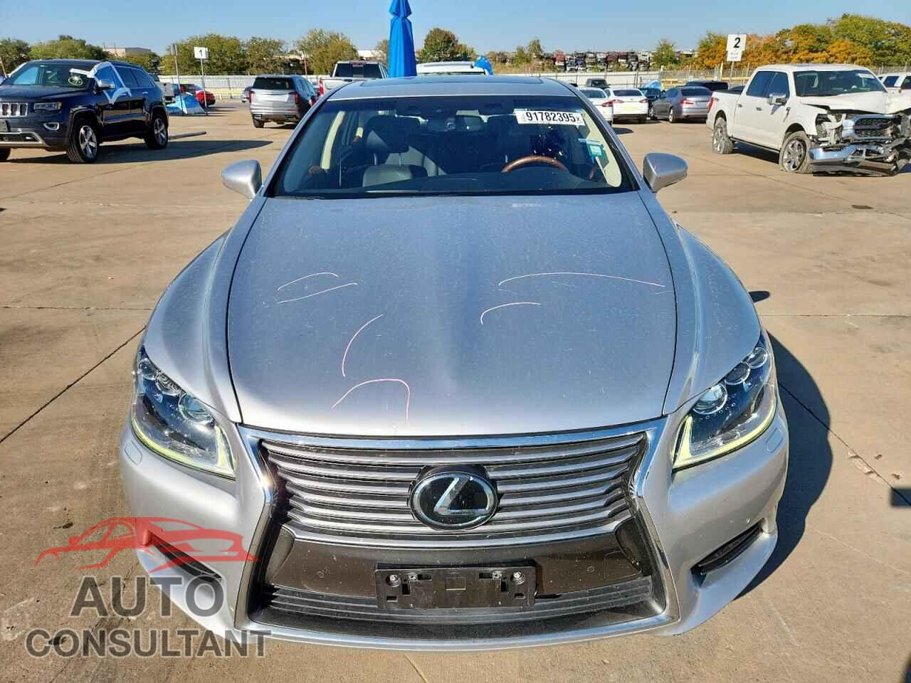LEXUS LS460 2017 - JTHGL1EF6H5057907