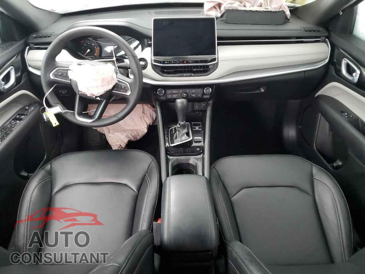 JEEP COMPASS 2025 - 3C4NJDCN3ST508177