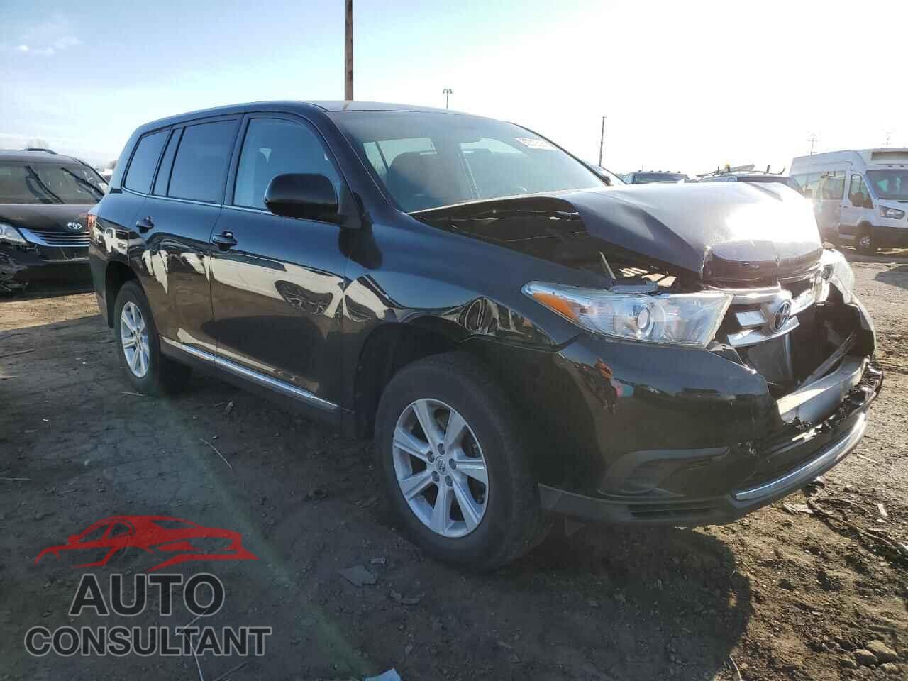 TOYOTA HIGHLANDER 2013 - 5TDBK3EH8DS229306