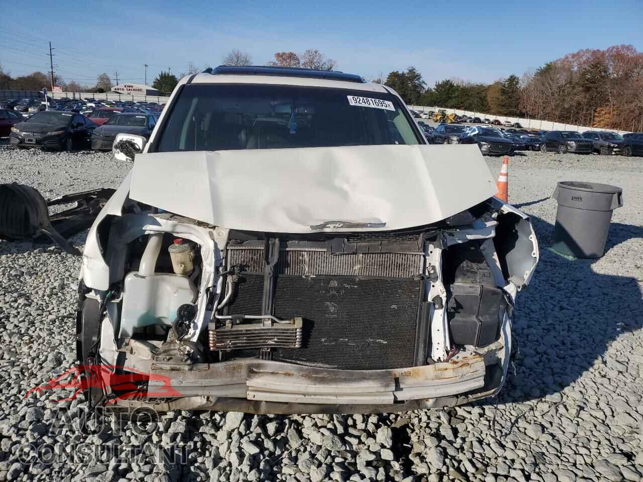 HONDA PILOT 2015 - 5FNYF4H93FB038005