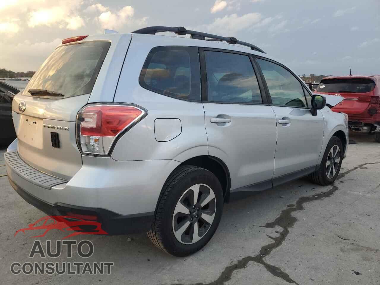 SUBARU FORESTER 2018 - JF2SJABC5JH417038