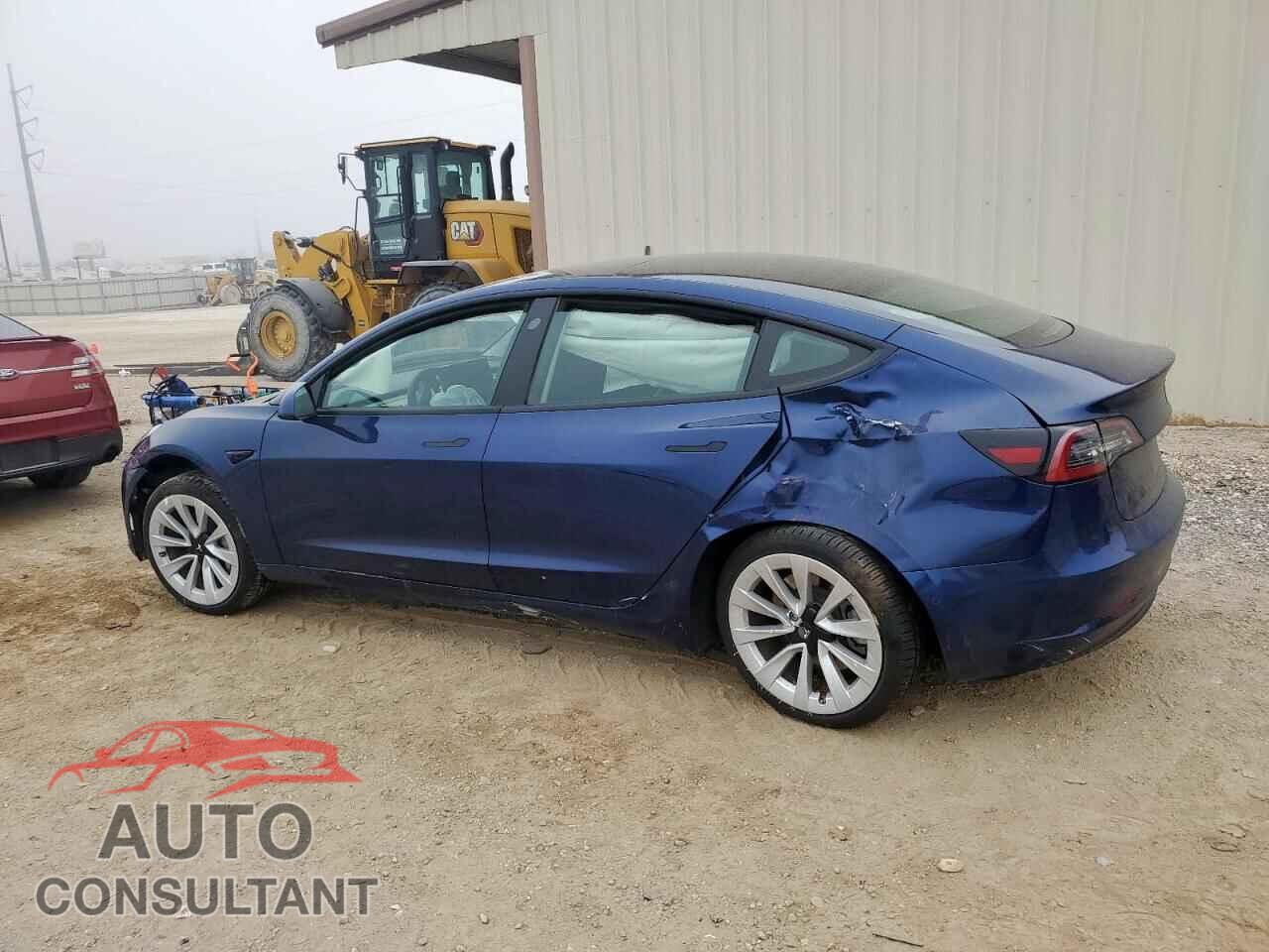 TESLA MODEL 3 2022 - 5YJ3E1EB5NF168529