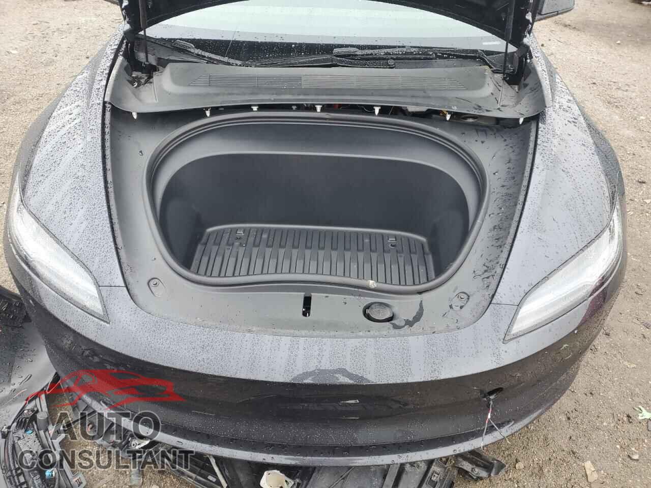 TESLA MODEL 3 2024 - 5YJ3E1EA7RF835713