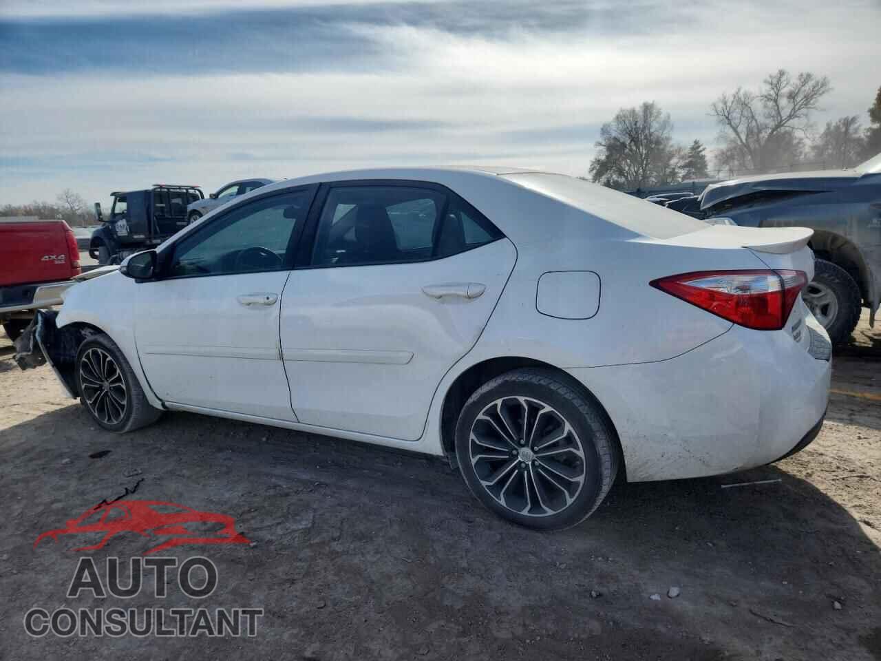 TOYOTA COROLLA 2015 - 5YFBURHE9FP340389
