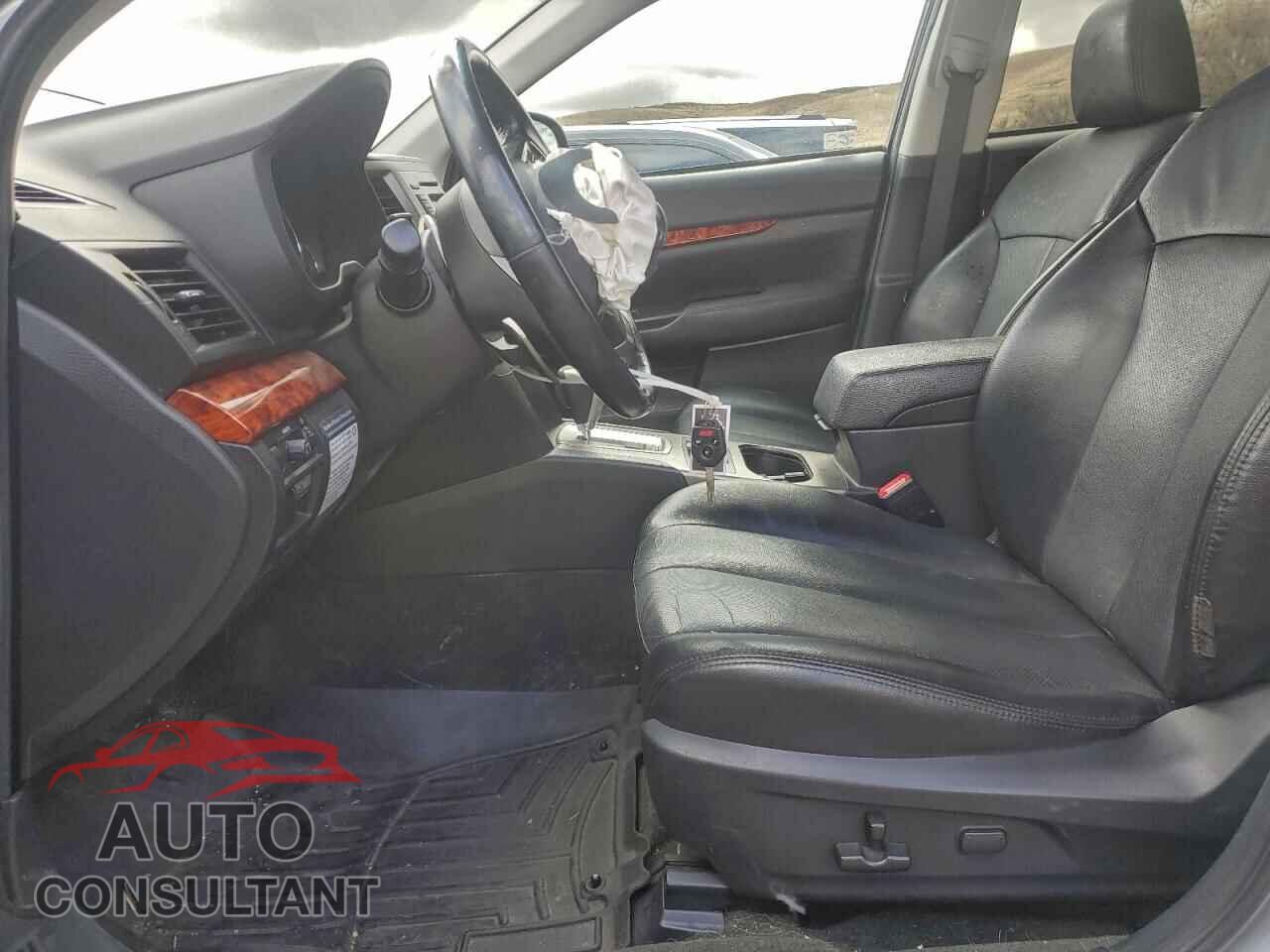 SUBARU OUTBACK 2012 - 4S4BRBKC3C3243107
