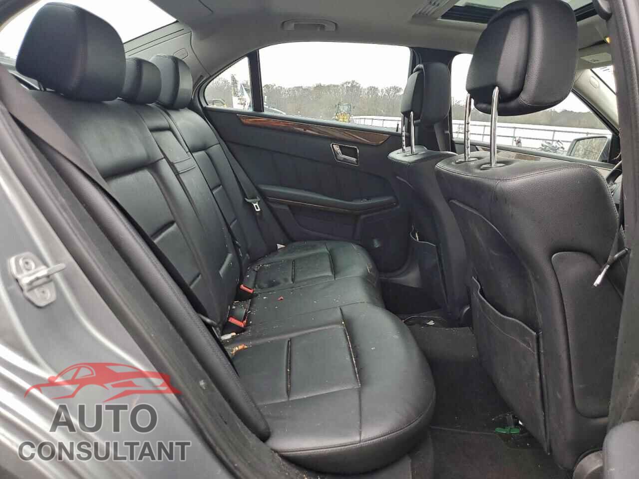 MERCEDES-BENZ E-CLASS 2011 - WDDHF8HB1BA491767