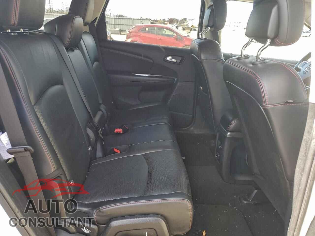 DODGE JOURNEY 2015 - 3C4PDCEG2FT510596