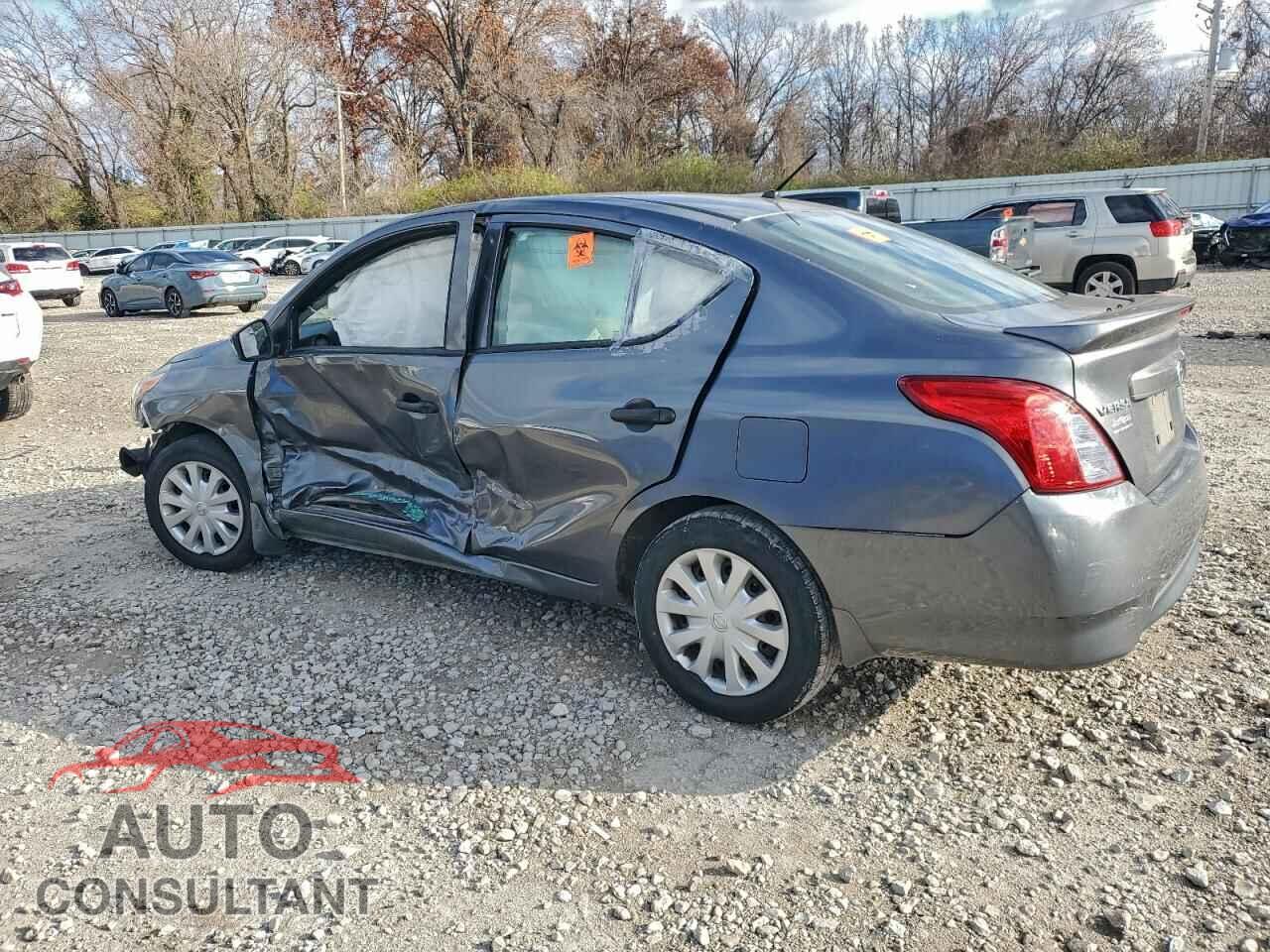 NISSAN VERSA 2017 - 3N1CN7AP1HL881442