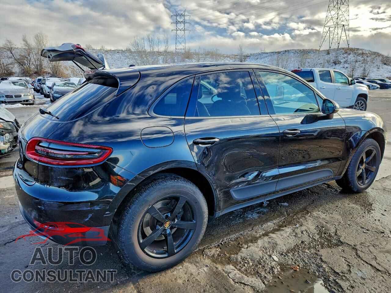 PORSCHE MACAN 2017 - WP1AA2A55HLB04211