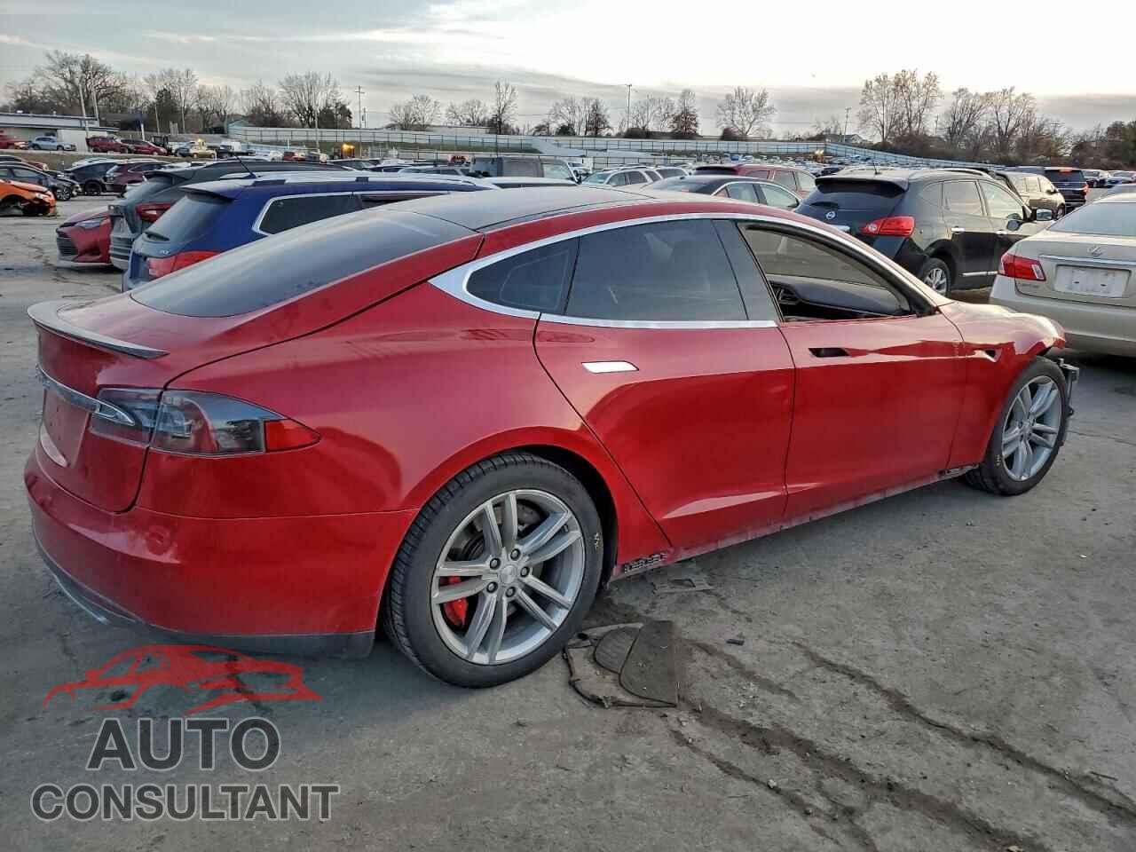 TESLA MODEL S 2014 - 5YJSA1H10EFP36566
