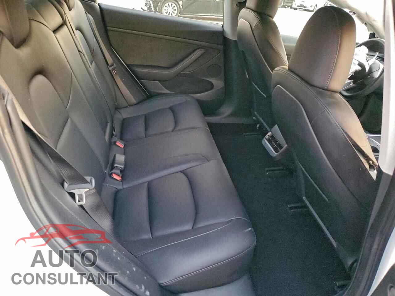 TESLA MODEL 3 2023 - 5YJ3E1EBXPF706953