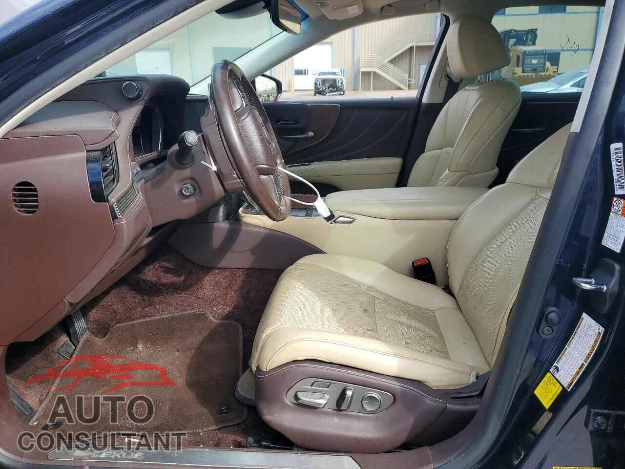 LEXUS LS500 2020 - JTHD51FF7L5012687
