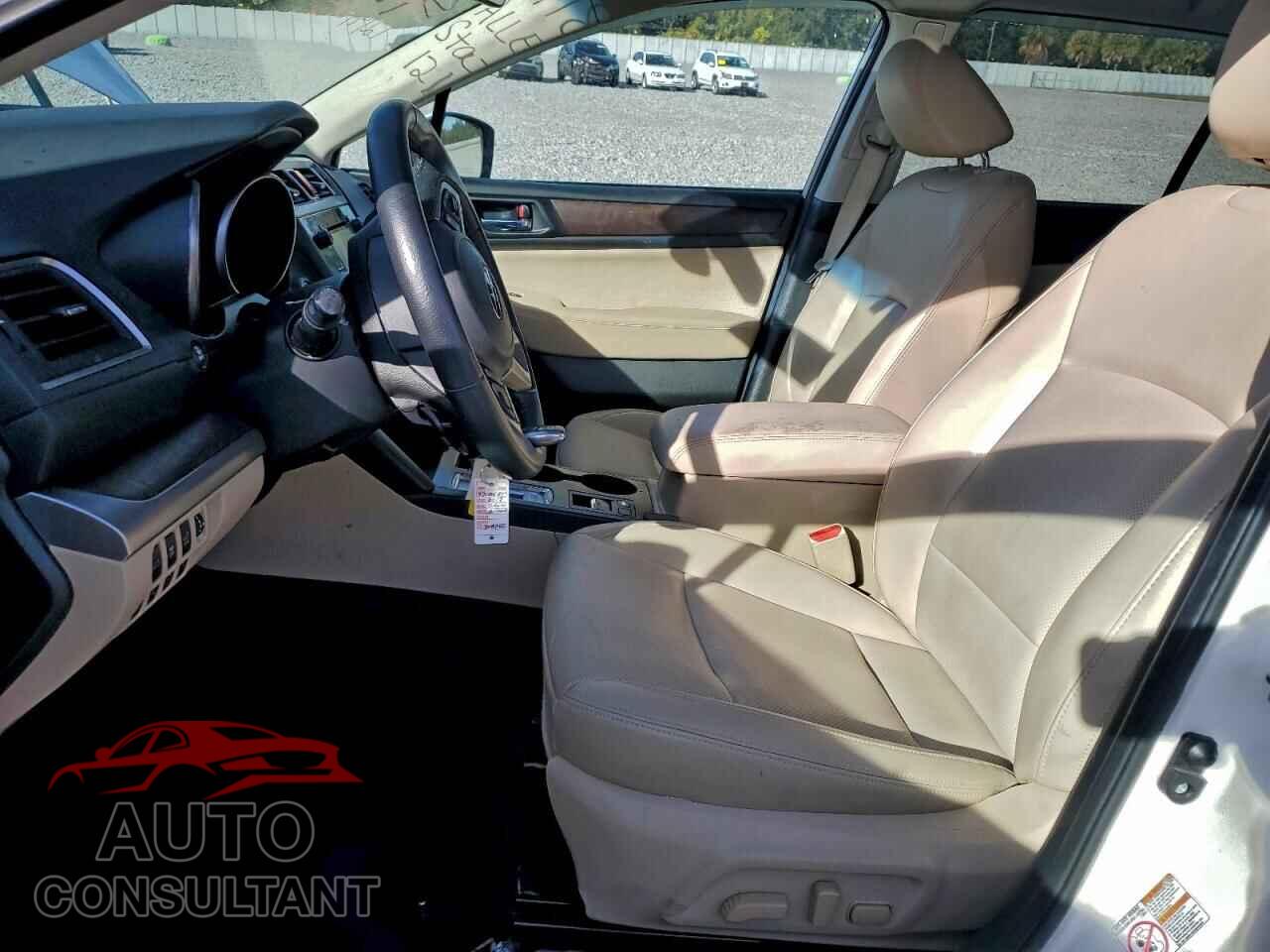SUBARU OUTBACK 2017 - 4S4BSANC4H3348742