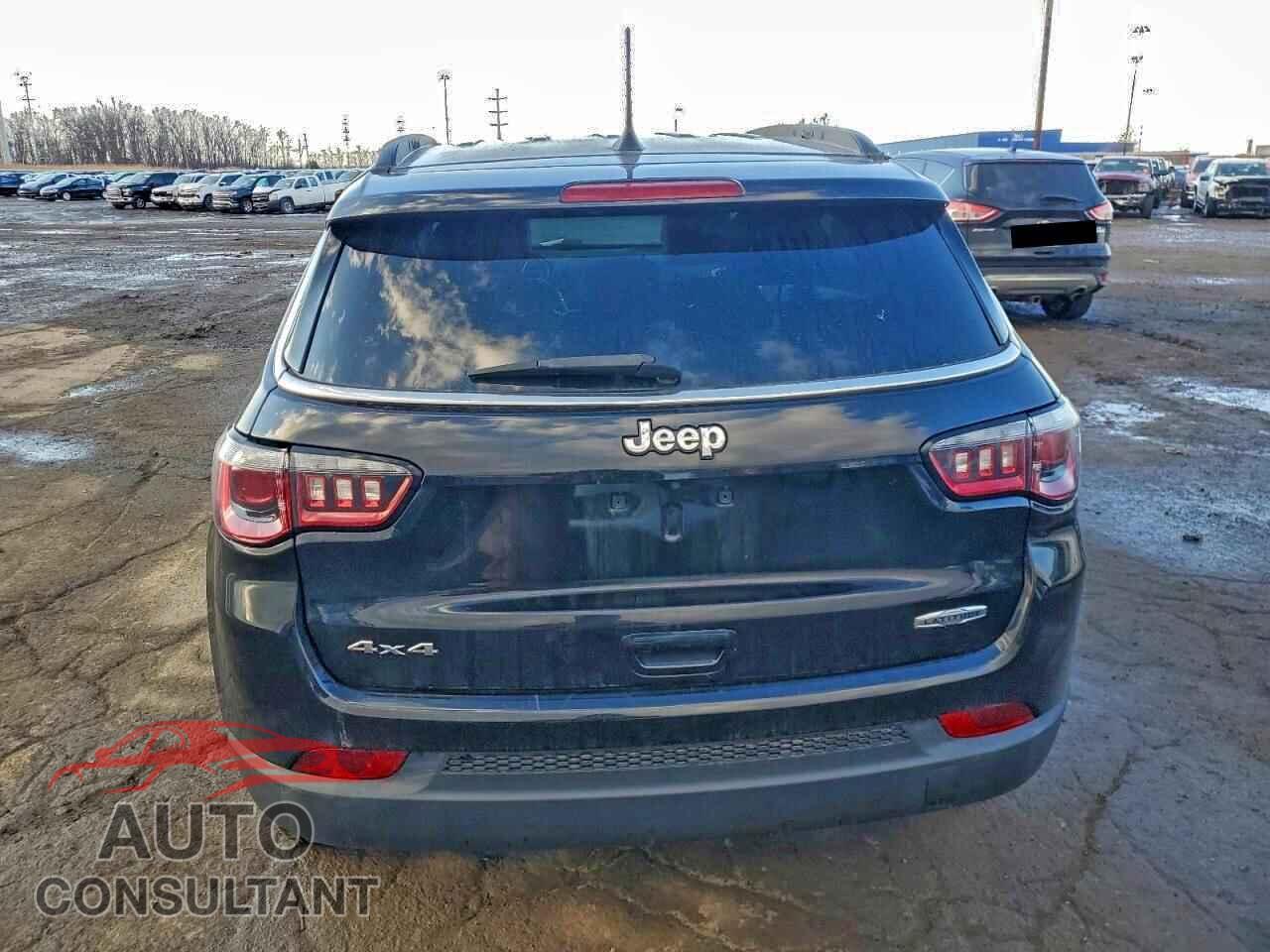 JEEP COMPASS 2018 - 3C4NJDBB6JT177486