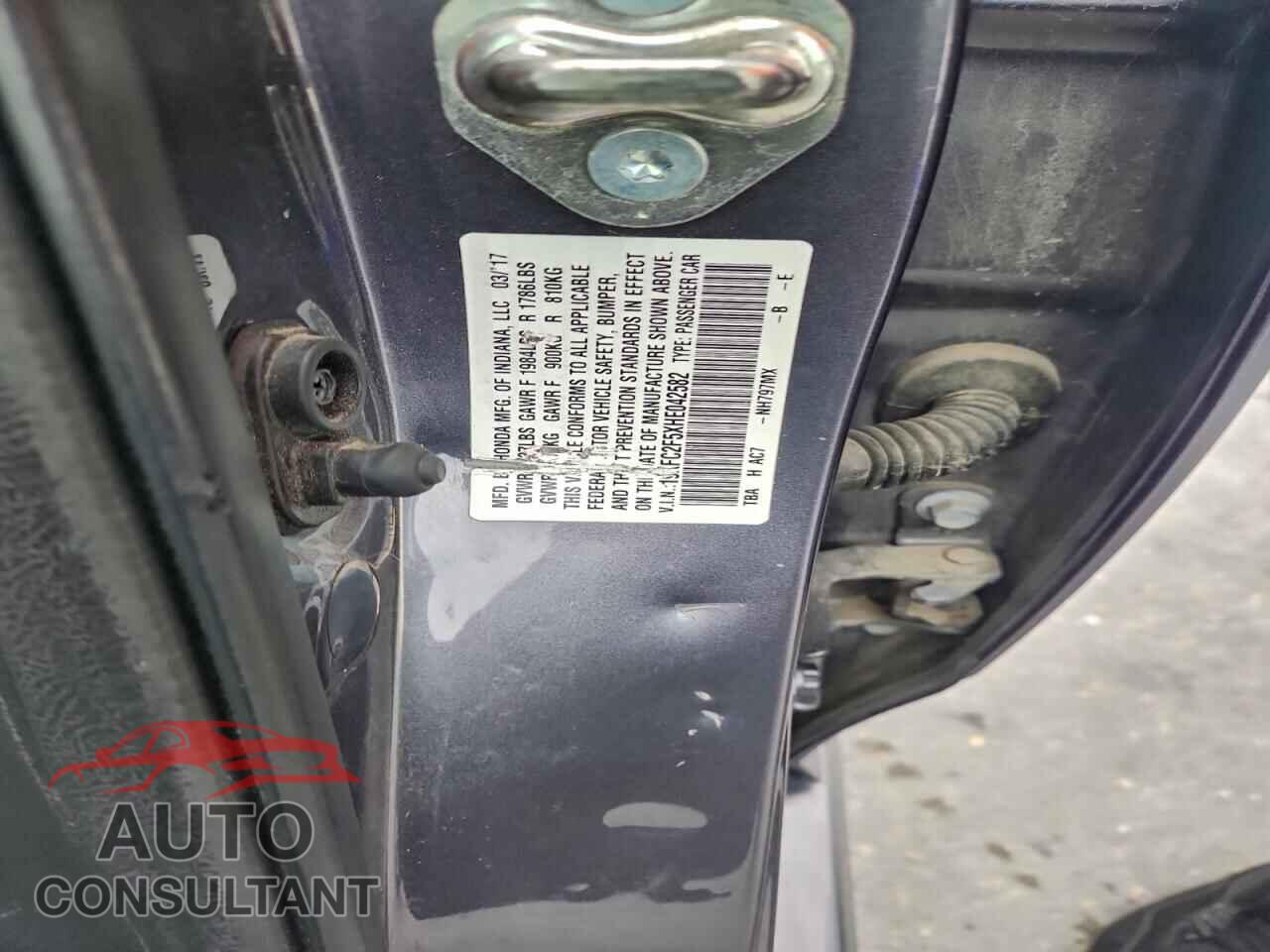 HONDA CIVIC 2017 - 19XFC2F5XHE042582