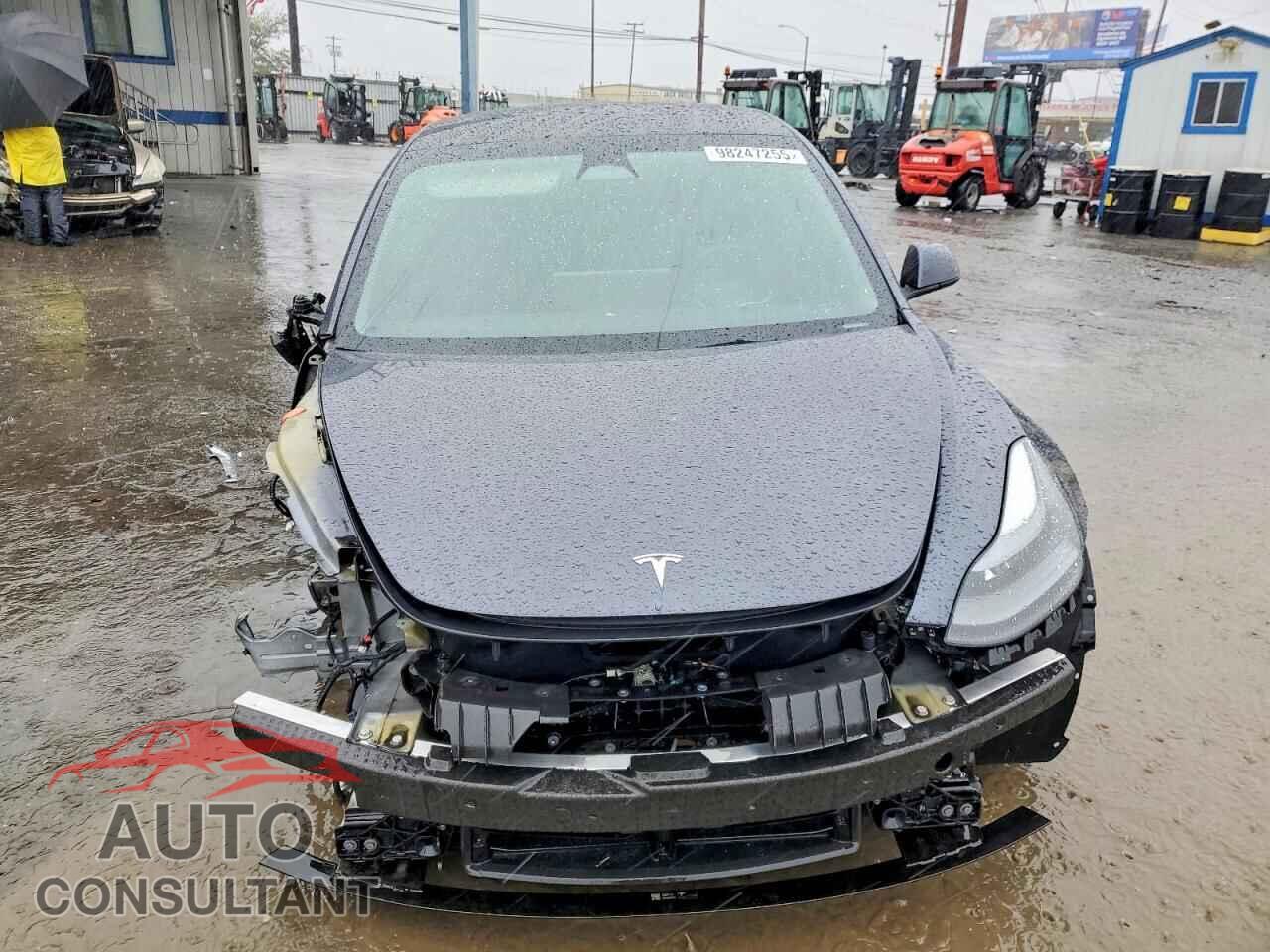 TESLA MODEL 3 2023 - 5YJ3E1EA3PF684043