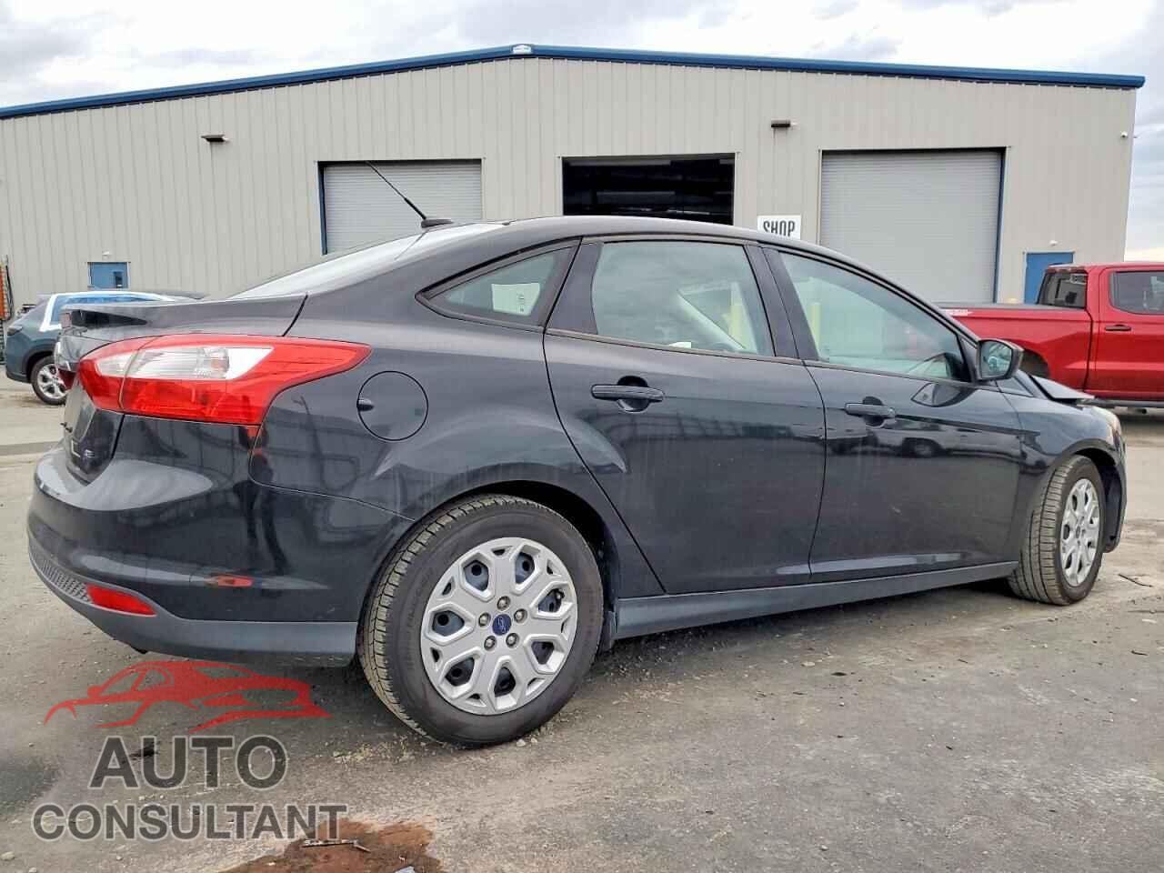 FORD FOCUS 2012 - 1FAHP3F23CL356041