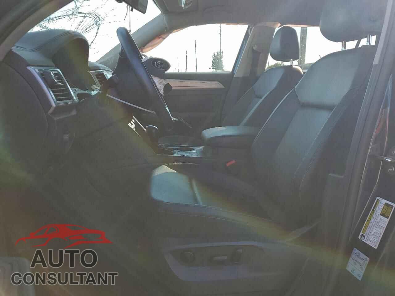 VOLKSWAGEN ATLAS 2020 - 1V2DP2CAXLC500357