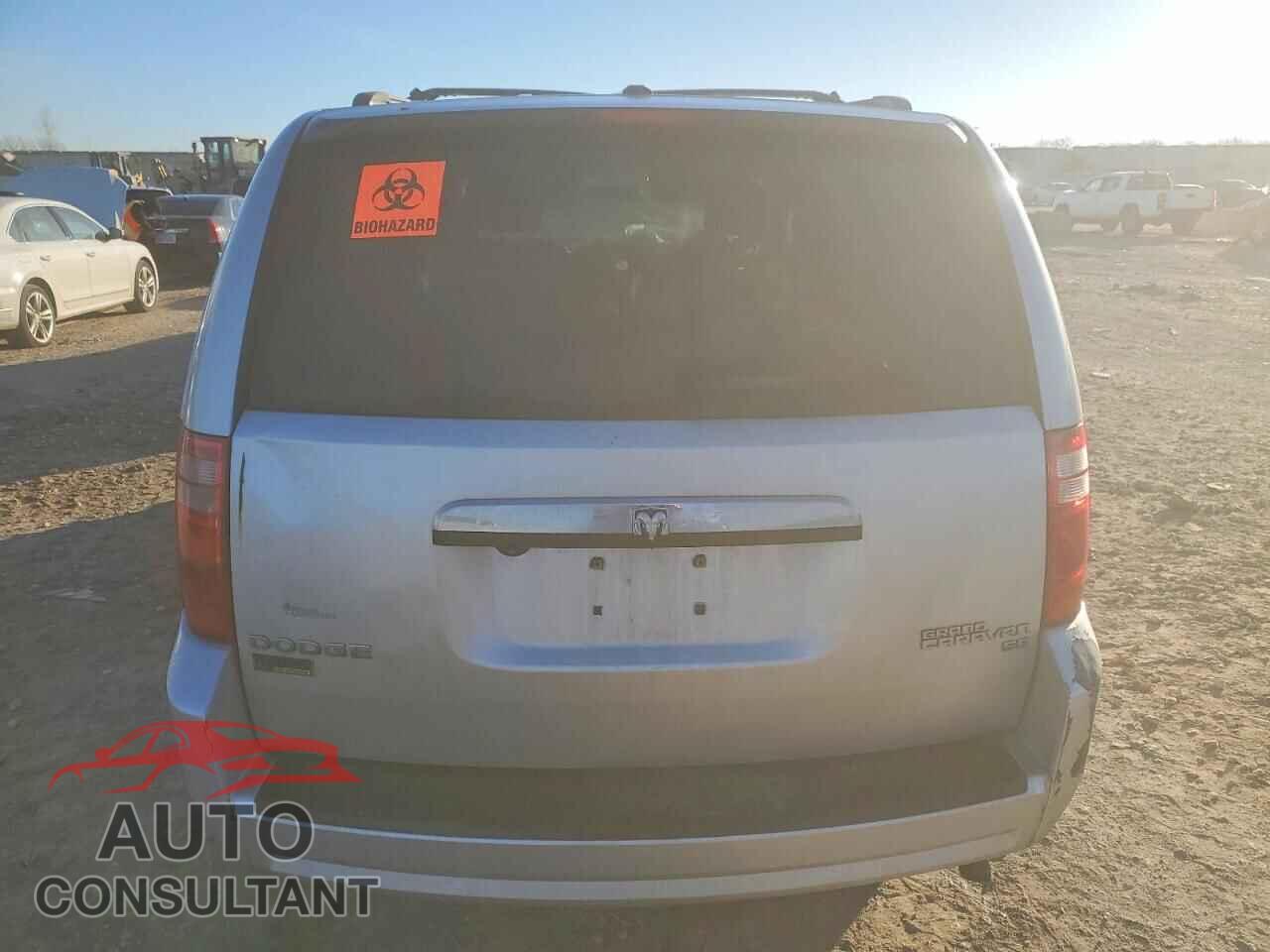 DODGE CARAVAN 2010 - 2D4RN4DE1AR331444