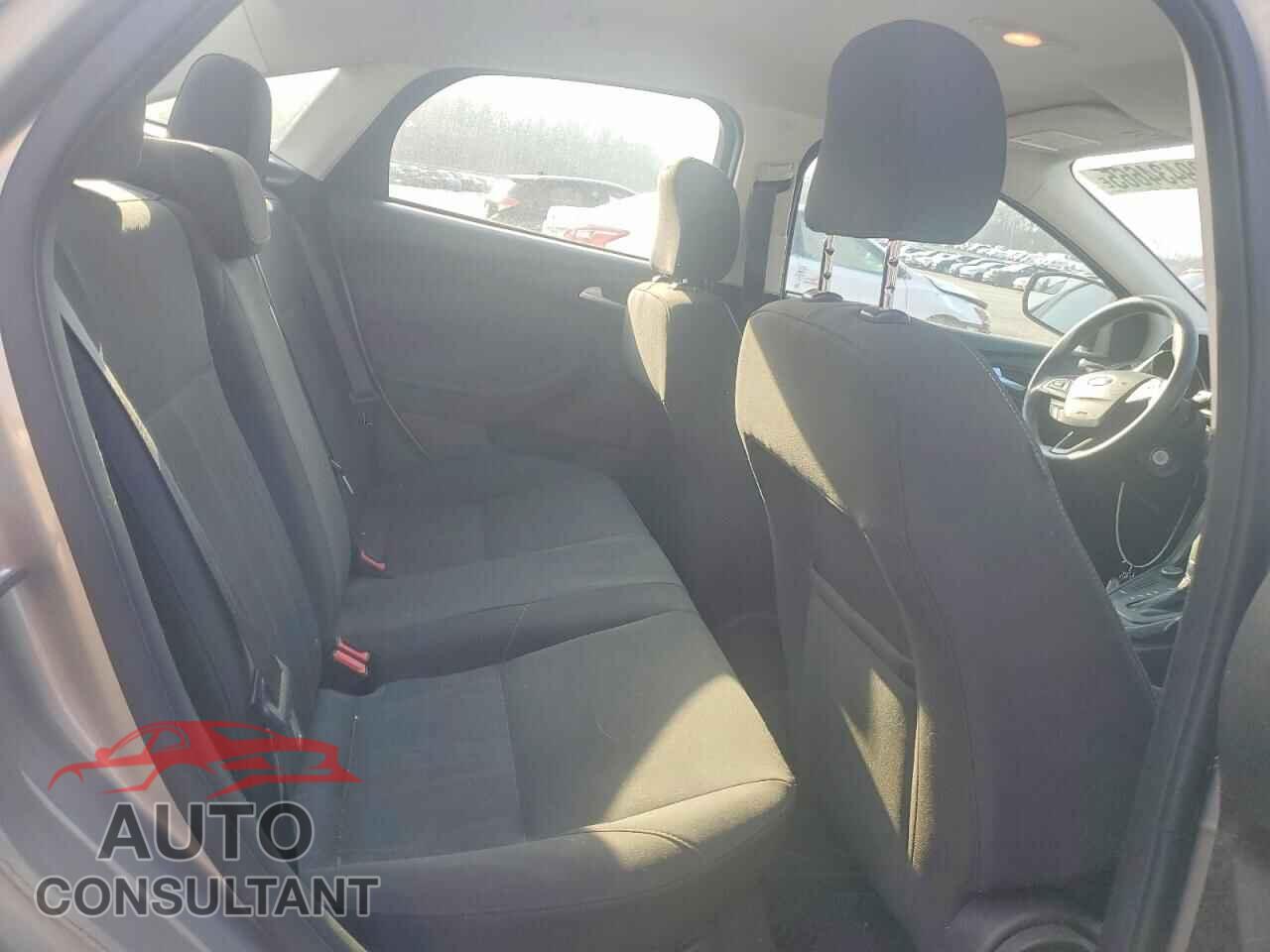 FORD FOCUS 2016 - 1FADP3F29GL206715