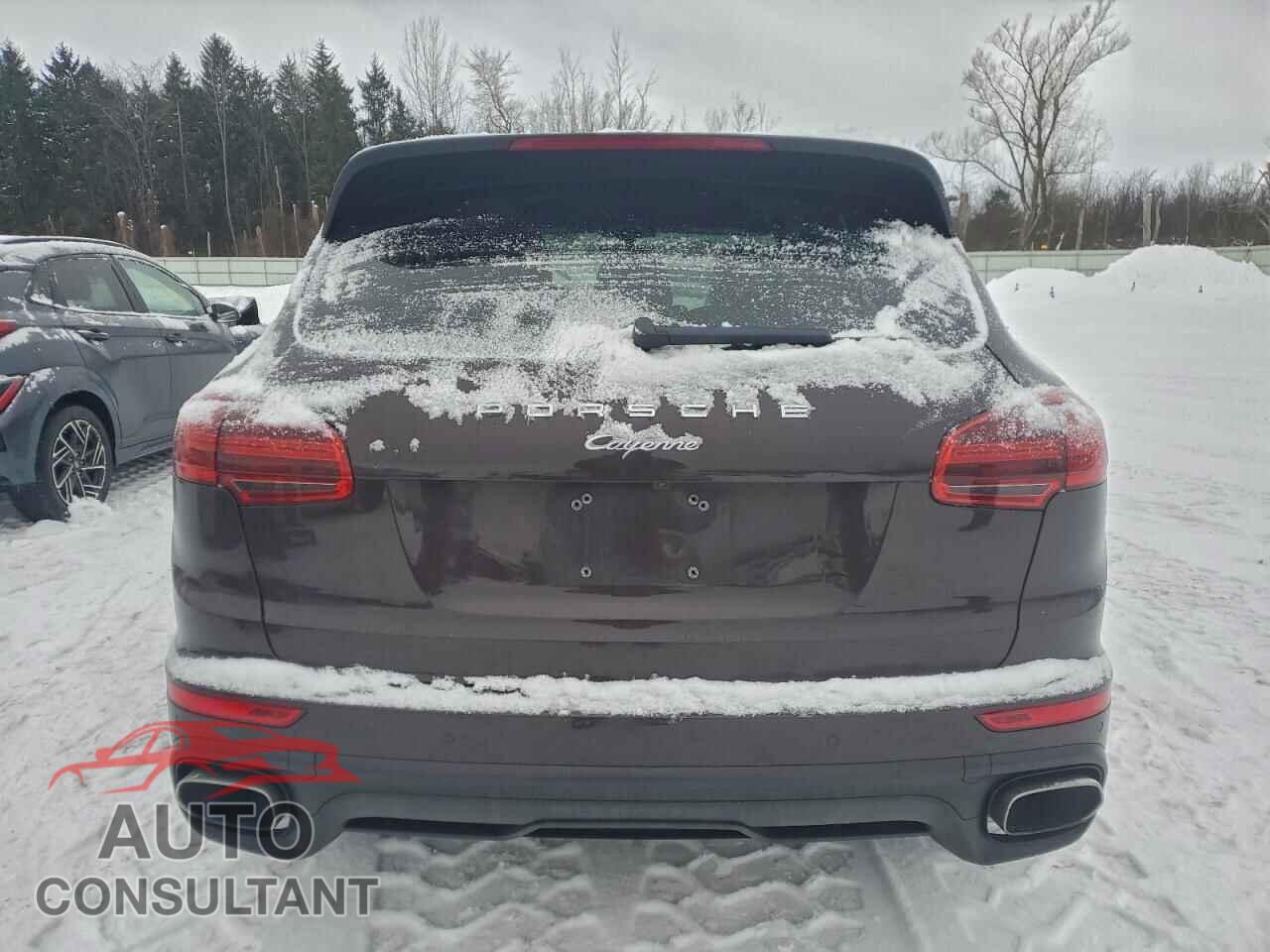 PORSCHE CAYENNE 2017 - WP1AA2A22HKA85290