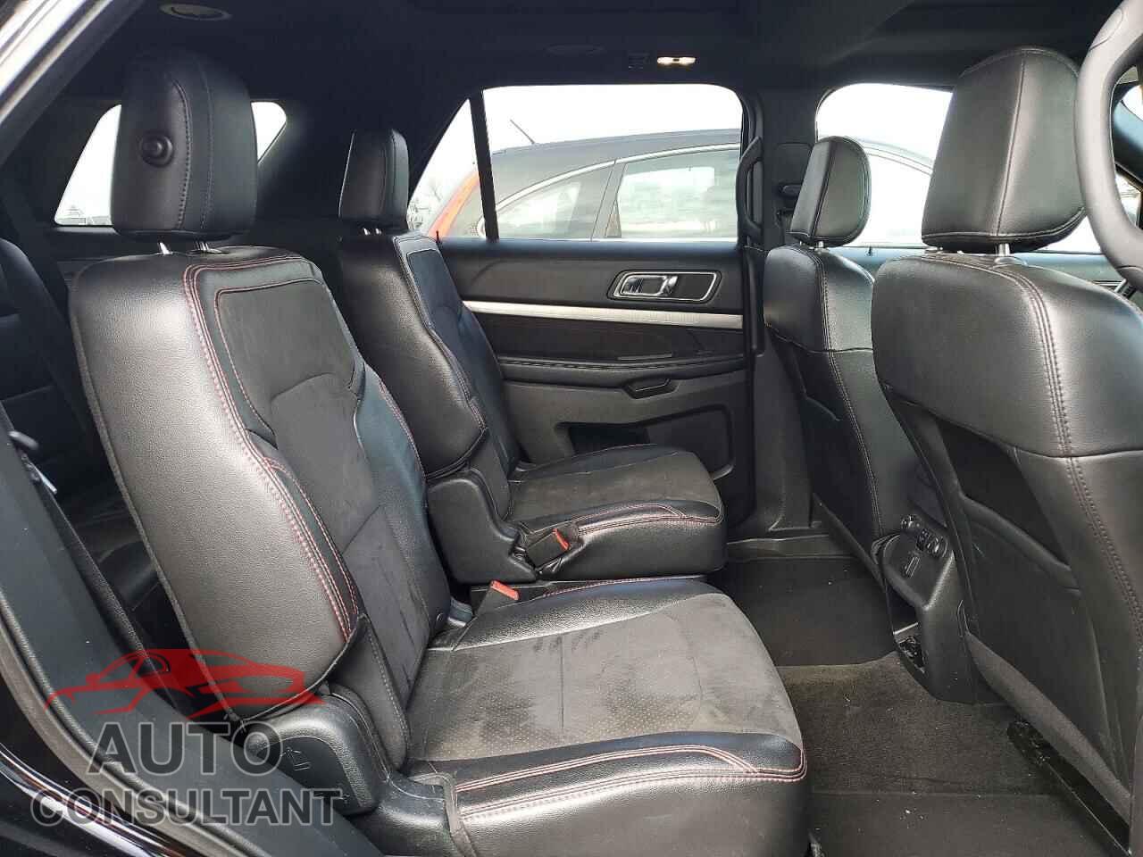 FORD EXPLORER 2018 - 1FM5K7DH6JGB29986