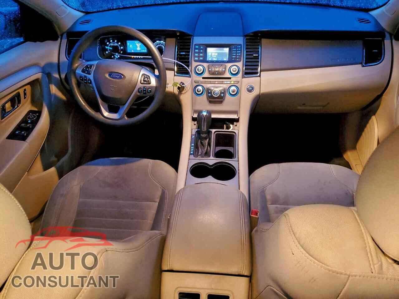 FORD TAURUS 2018 - 1FAHP2D81JG127008