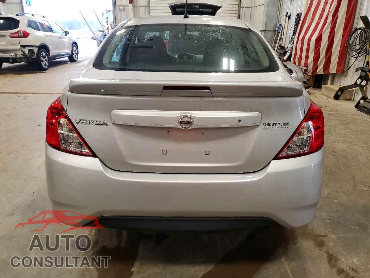 NISSAN VERSA 2017 - 3N1CN7APXHL816671