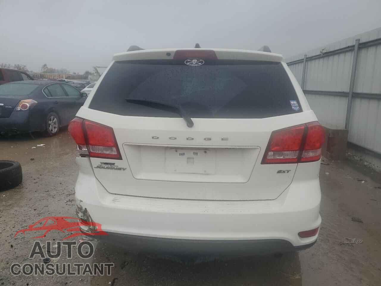 DODGE JOURNEY 2015 - 3C4PDCBB4FT542345
