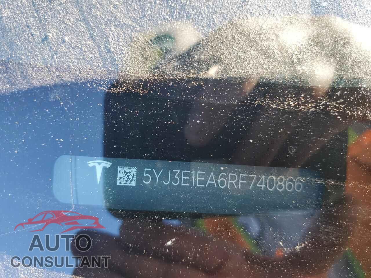 TESLA MODEL 3 2024 - 5YJ3E1EA6RF740866