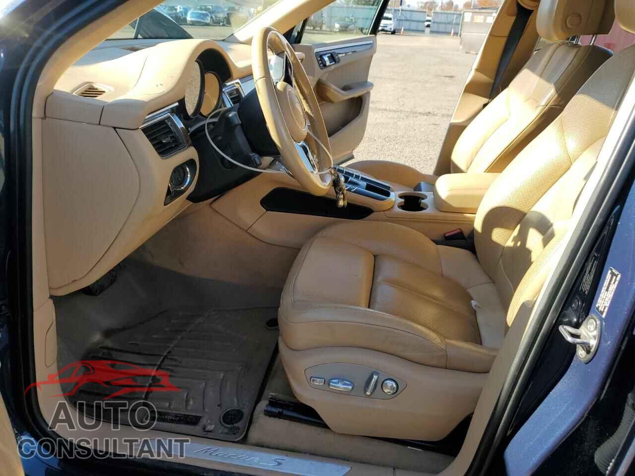 PORSCHE MACAN 2015 - WP1AB2A59FLB54376
