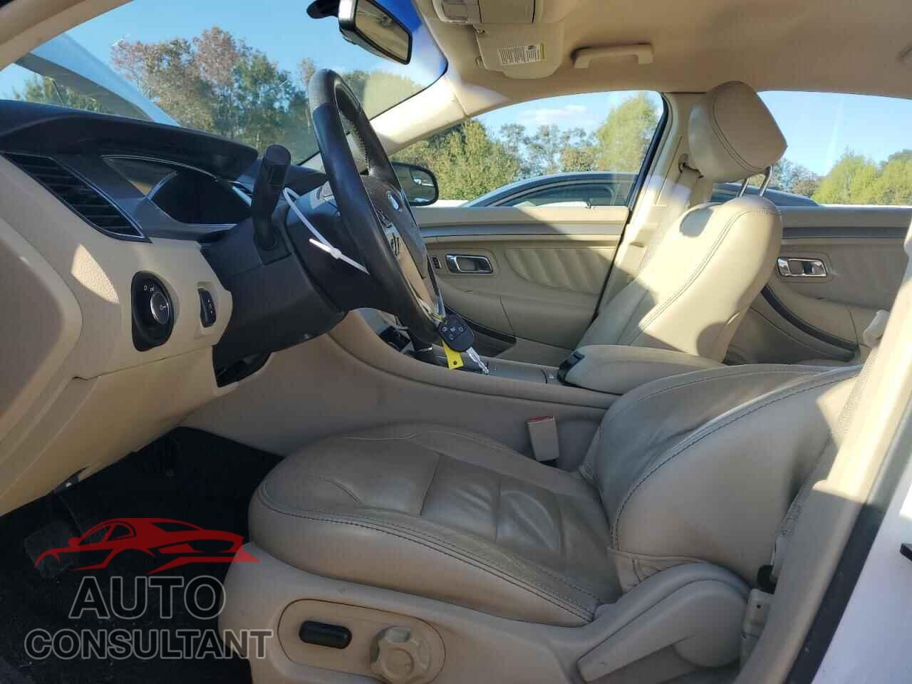 FORD TAURUS 2013 - 1FAHP2E81DG140764