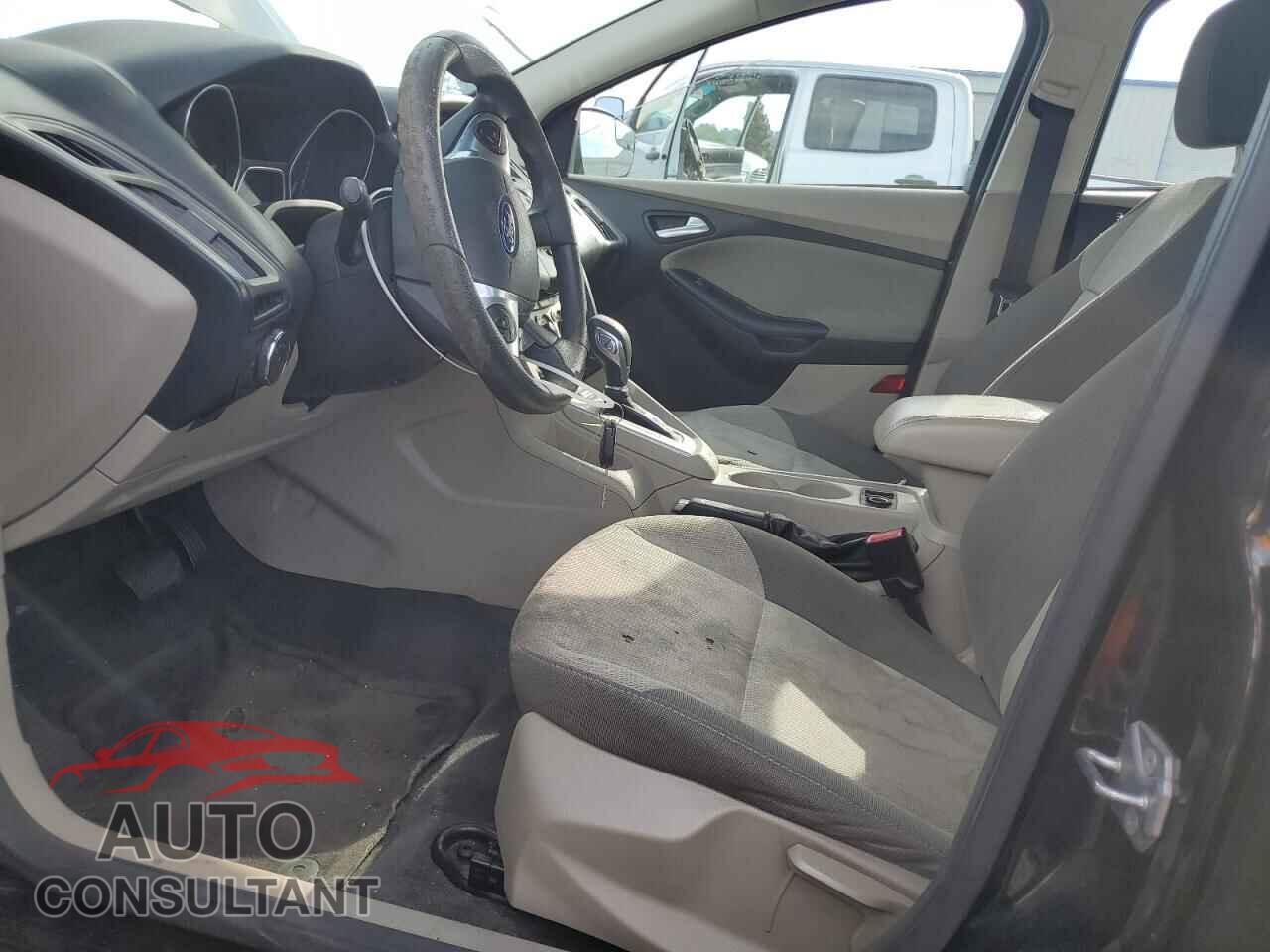 FORD FOCUS 2012 - 1FAHP3F22CL120402